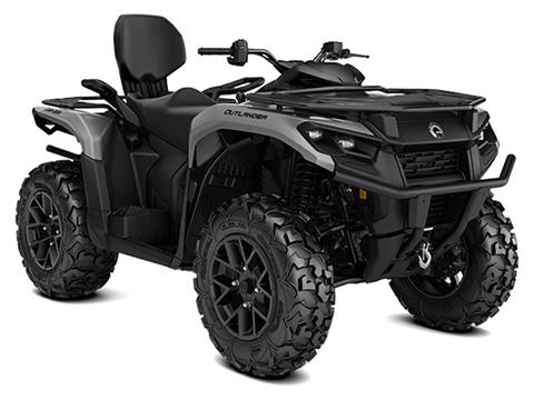 2026 Can-Am Outlander MAX XT 700 in Tyngsboro, Massachusetts