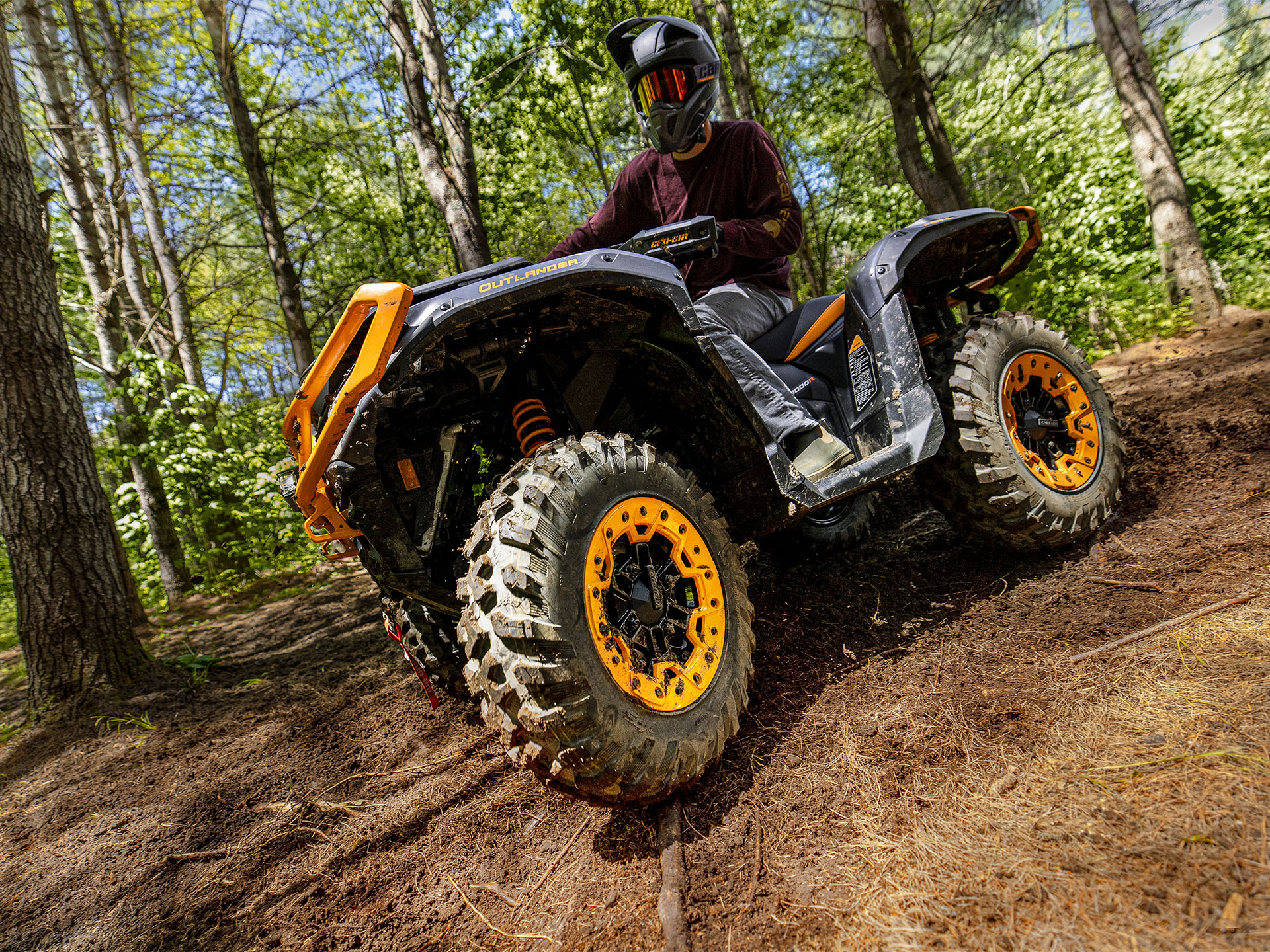 2026 Can-Am Outlander XT-P 1000R Smart-Shox with 10.25 in. touchscreen display in Tyngsboro, Massachusetts - Photo 10