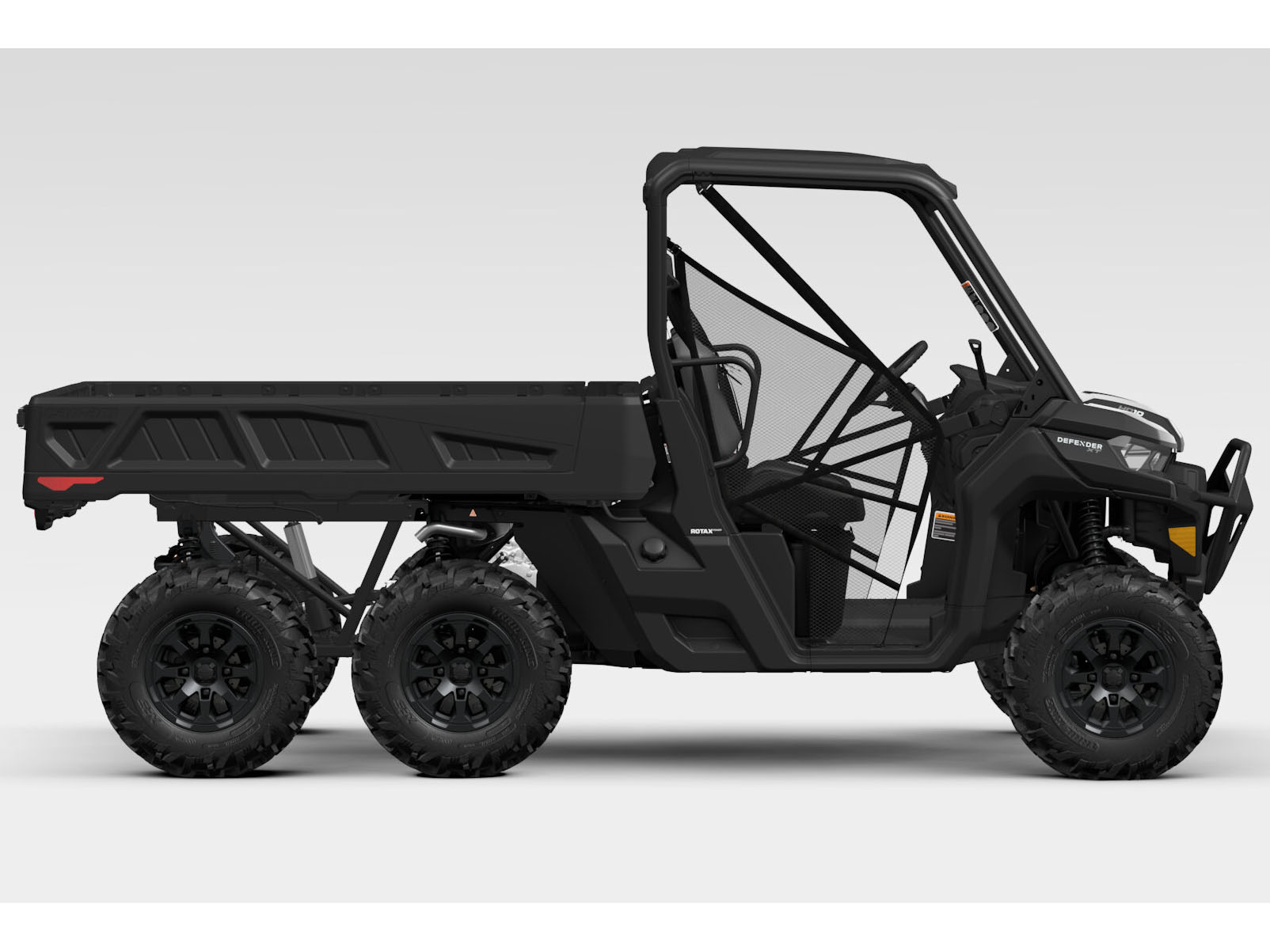 2026 Can-Am Defender 6x6 XT in Tyngsboro, Massachusetts - Photo 2
