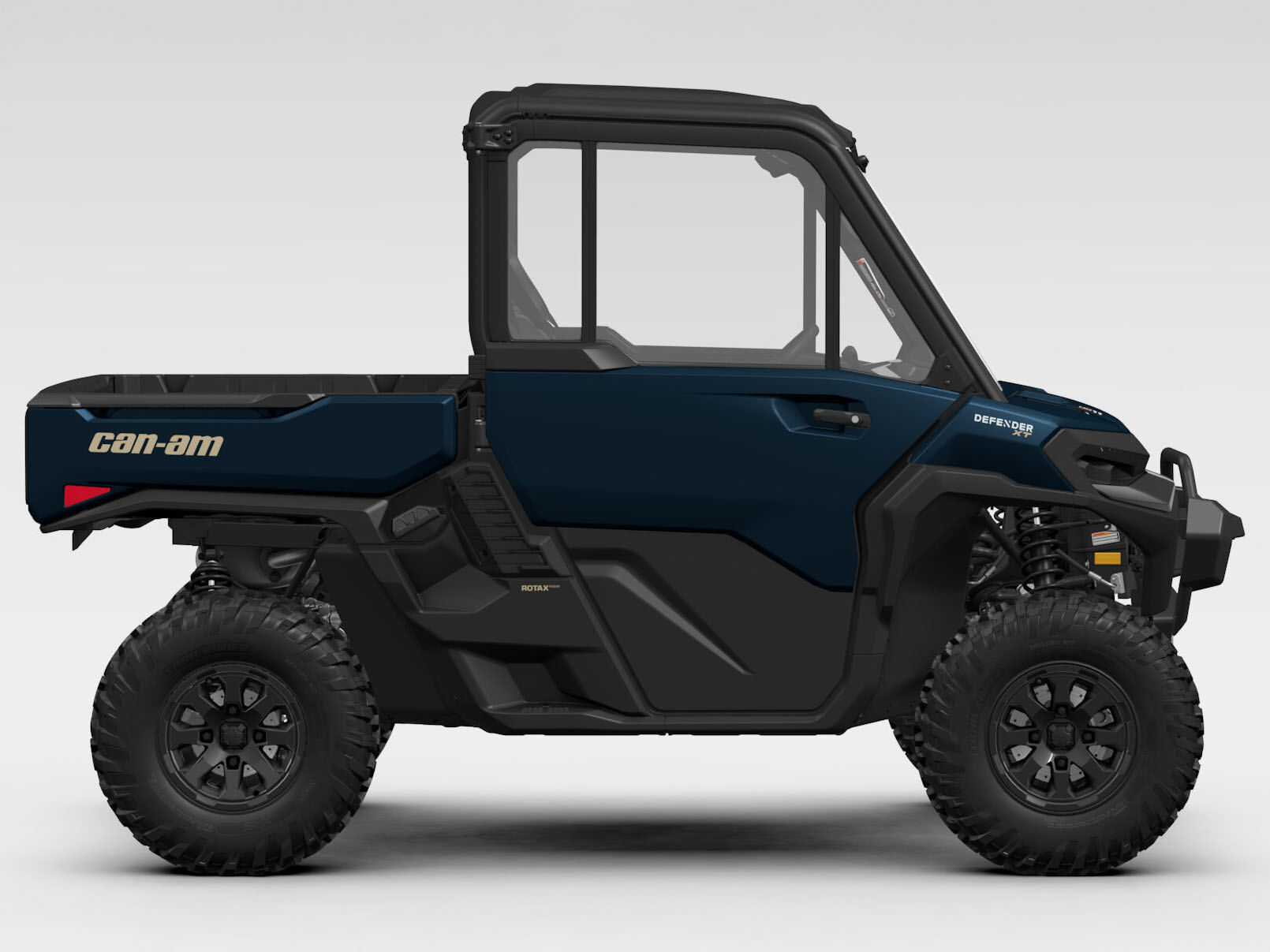 2026 Can-Am Defender XT CAB HD11 with 10.25 in. touchscreen display in Chippewa Falls, Wisconsin - Photo 2