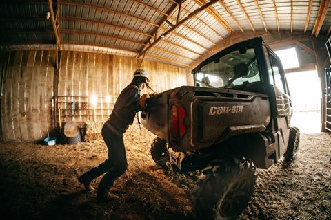 2027 Can-Am Defender DPS CAB HD10 in Sunman, Indiana - Photo 17