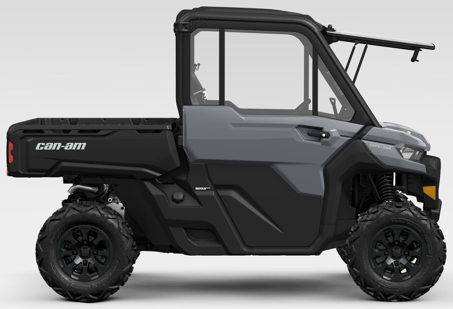 2027 Can-Am™ Defender DPS CAB HD9 2