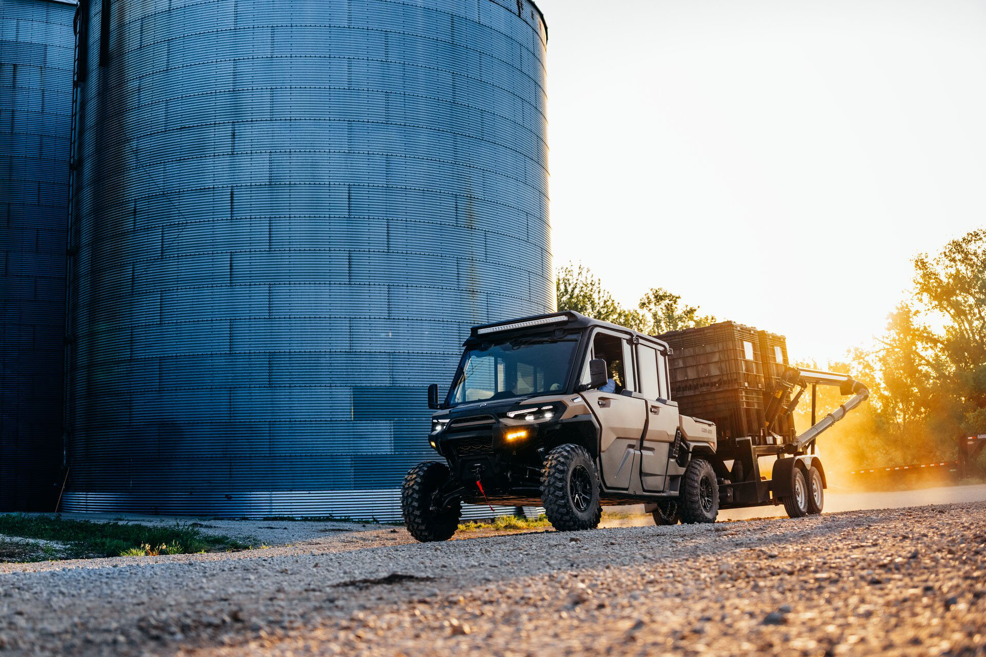 2027 Can-Am™ Defender MAX Limited HD11 10