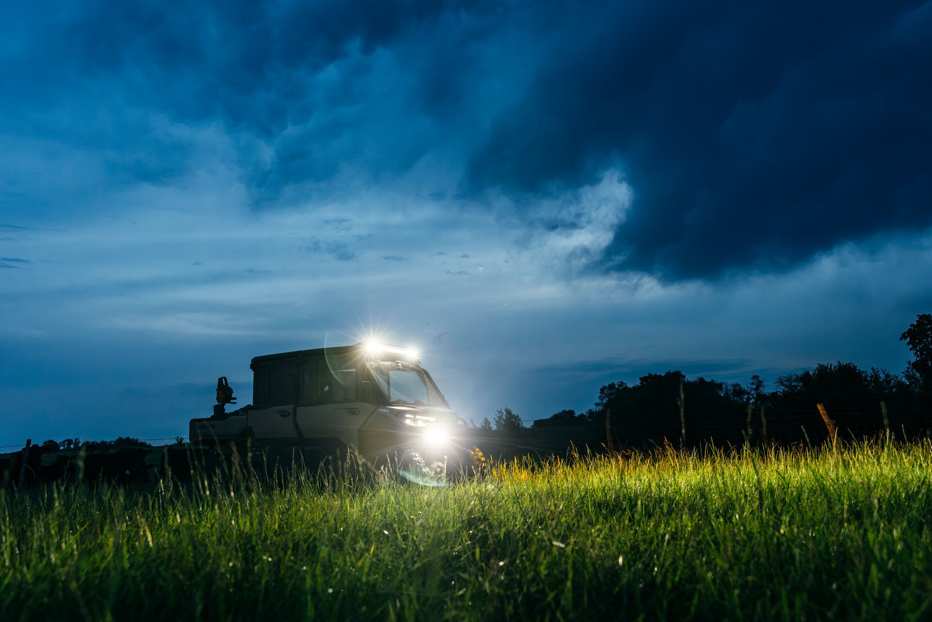 2027 Can-Am™ Defender MAX Limited HD11 11