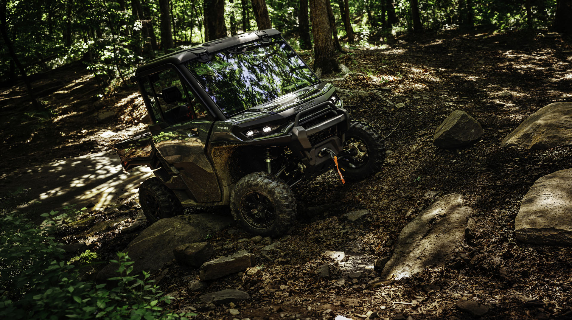 2027 Can-Am Defender XT CAB in Sunman, Indiana - Photo 12