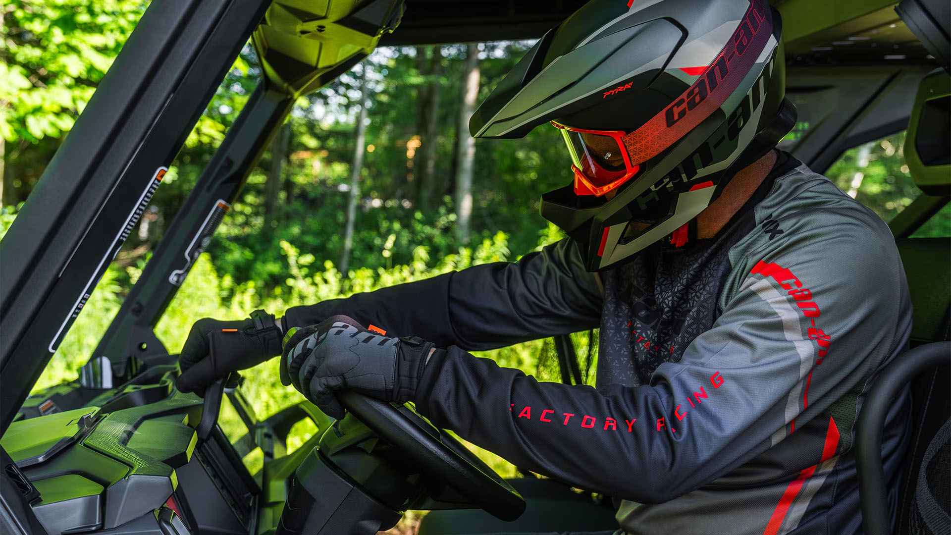 2027 Can-Am Defender XU PRO XT in Sunman, Indiana - Photo 6