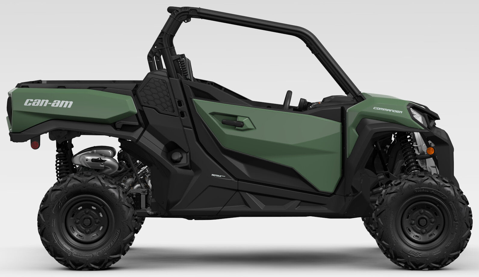 2027 Can-Am™ Commander DPS 700 2