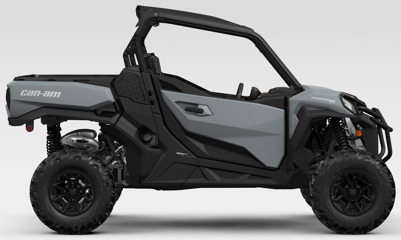 New 2027 Can-Am Commander XT 700 Dolomite Grey | Utility Vehicles