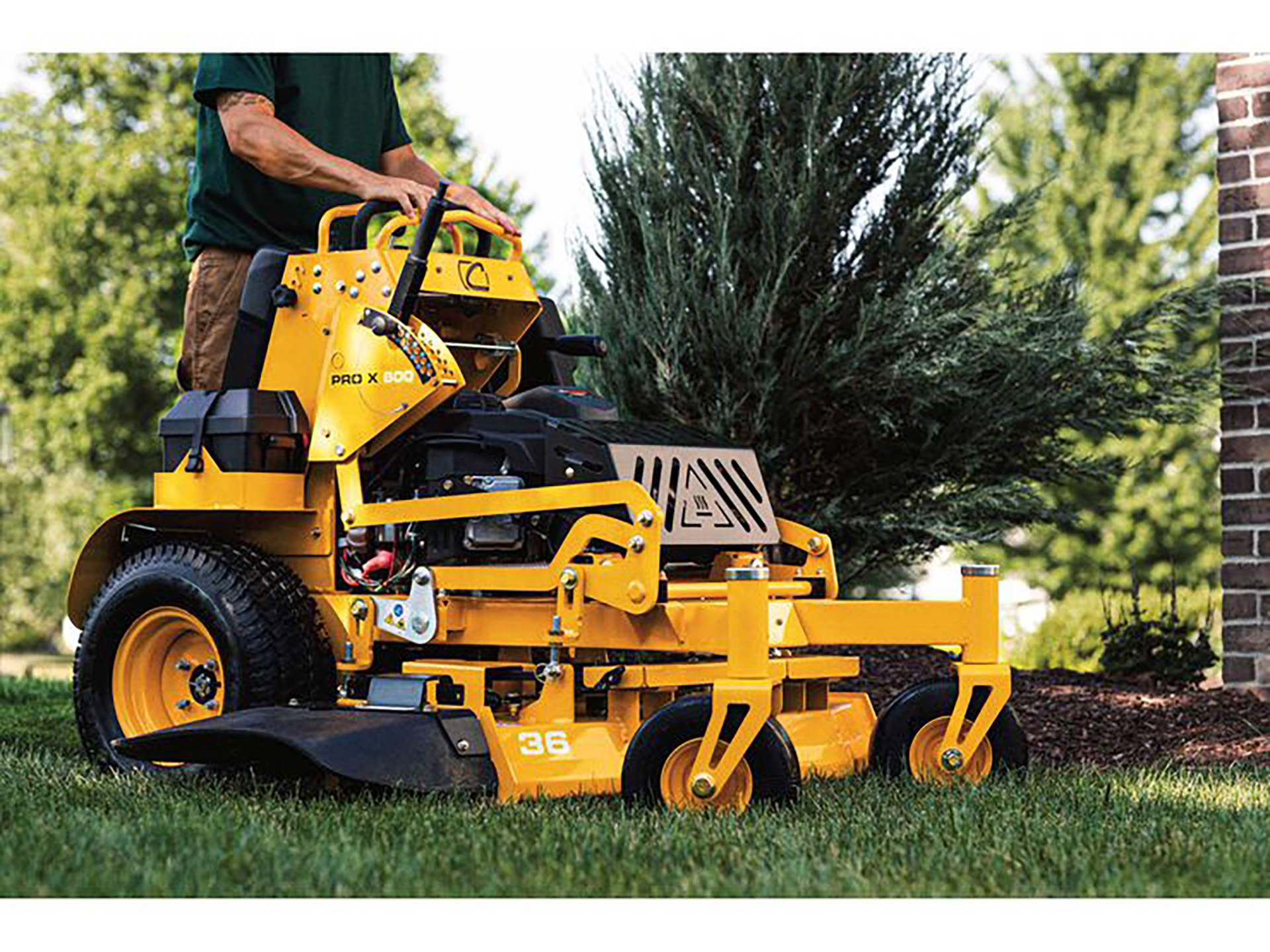 New 2025 Cub Cadet PRO X 636 36 in. Kawasaki FS600V 18.5 hp | Lawn