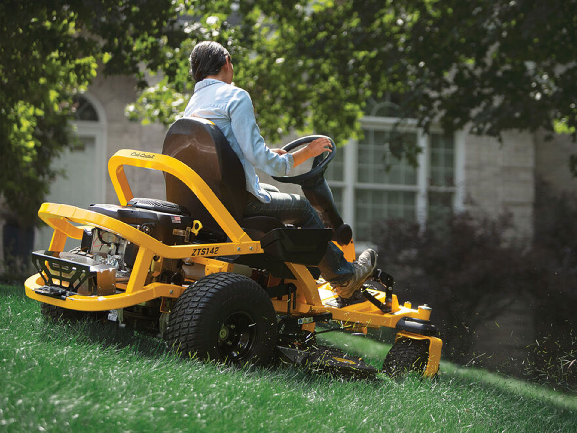 New 2025 Cub Cadet ZTS1 42 Kohler 7000 Series 22 hp Lawn