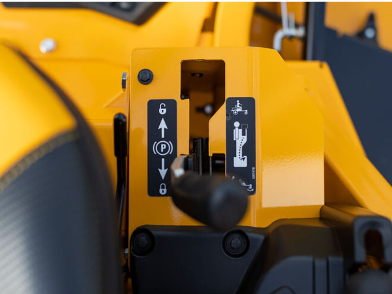 New 2026 Cub Cadet ZTXS6 60 in. Kawasaki FX801V 25.5 hp Cub Cadet