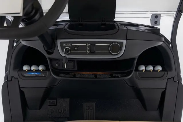 2027 Club Car Onward 2 Passenger Premium Electric in Saint Joseph, Minnesota - Photo 4