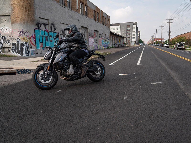2022 CFMOTO 650NK in Manchester, New Hampshire - Photo 16