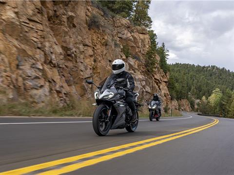 2023 CFMOTO 300SS in San Antonio, Texas - Photo 21