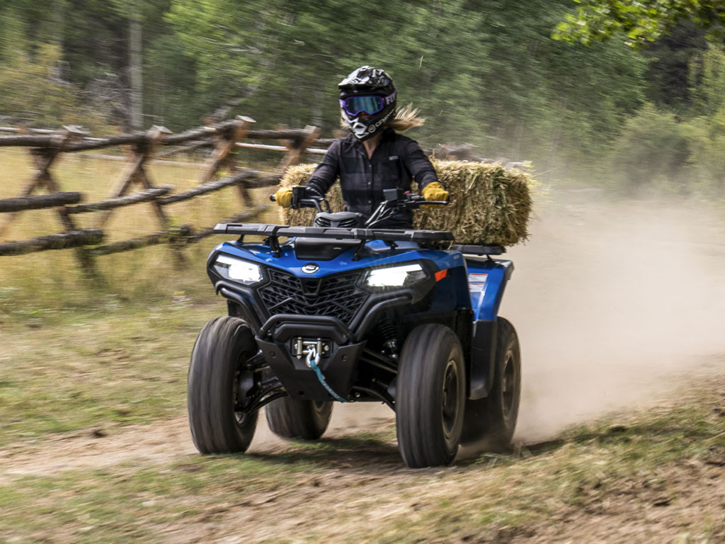 2024 CFMOTO CForce 500 in Tyngsboro, Massachusetts - Photo 8