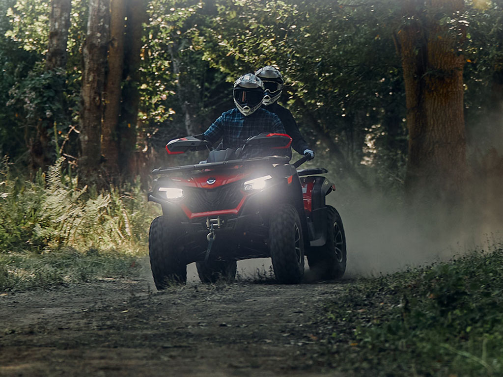 2024 CFMOTO CForce 600 Touring in Fairview, Utah - Photo 8