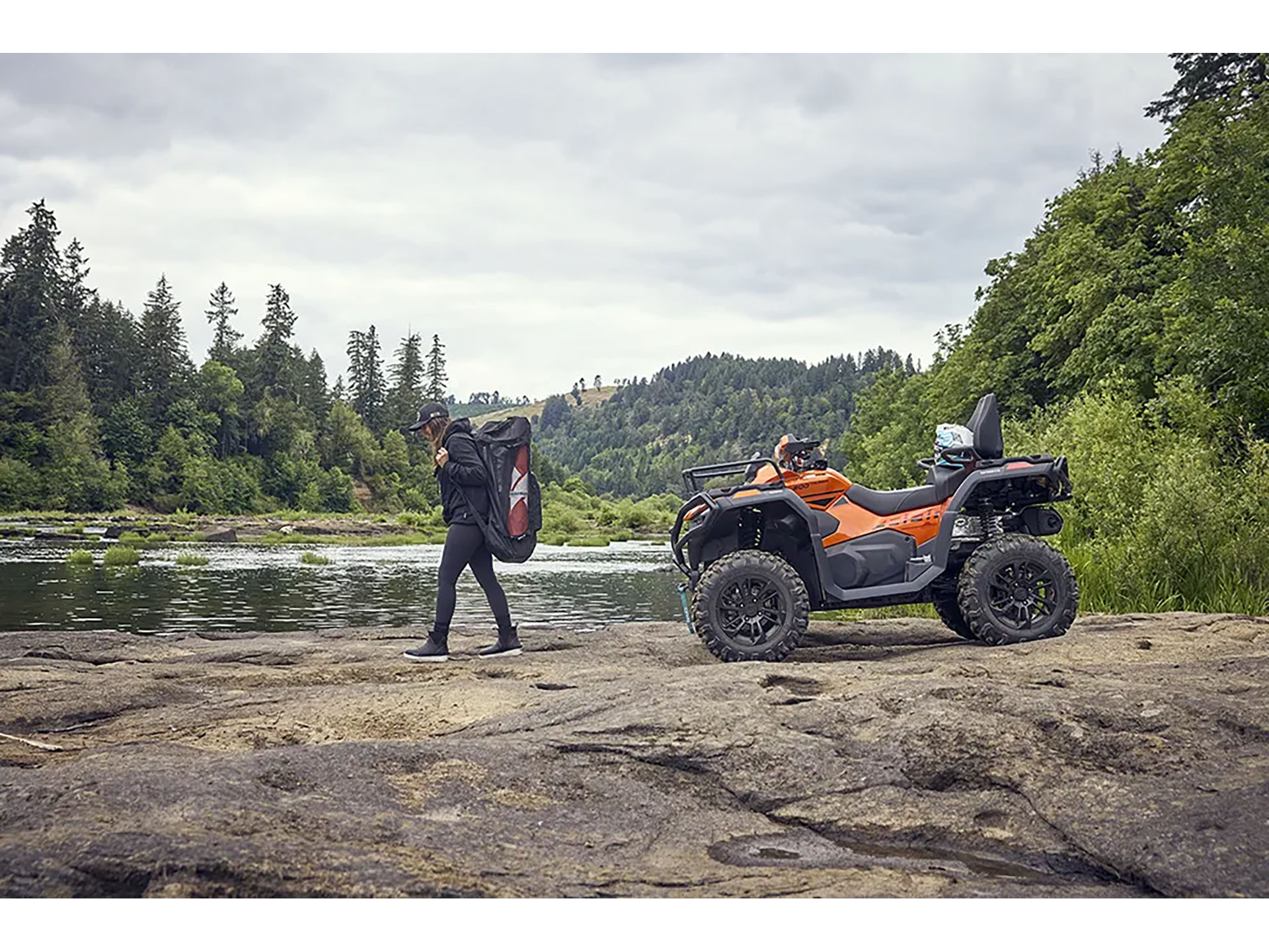 2025 CFMOTO CForce 800 Touring in Saint Maries, Idaho - Photo 11