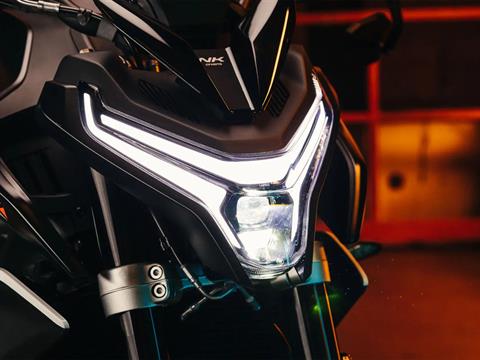 2025 CFMOTO 800NK in Saint Maries, Idaho - Photo 5