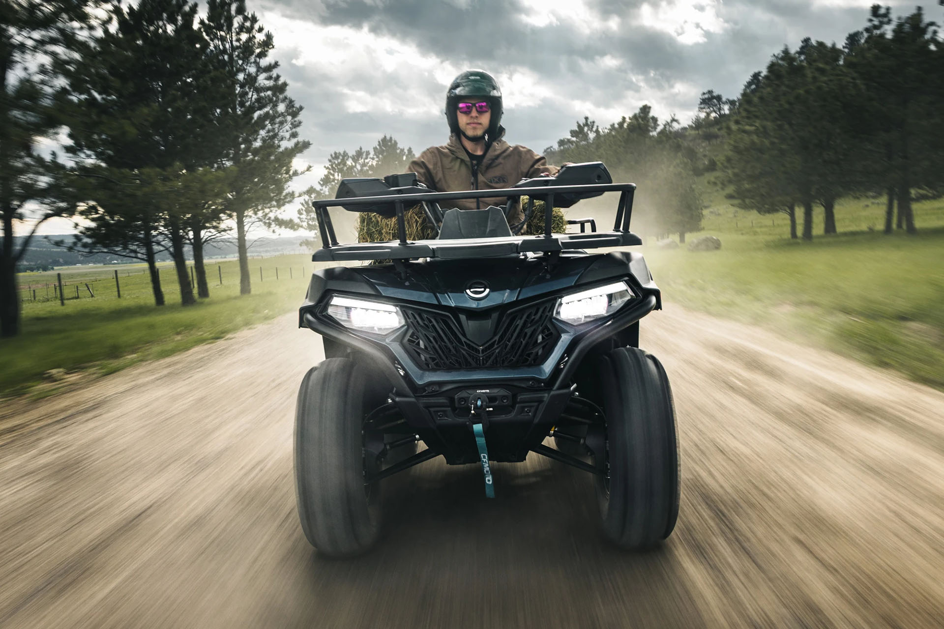 2026 CFMOTO CForce 600 in Columbia, Missouri - Photo 6