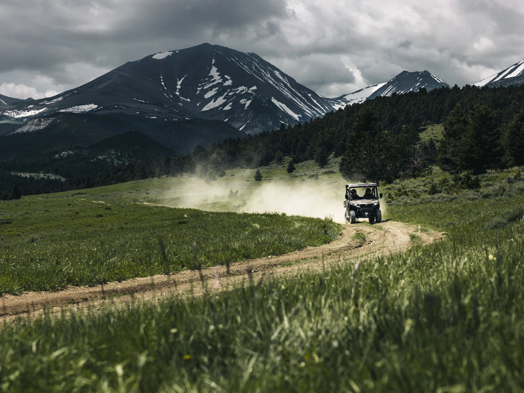 New 2026 CFMOTO UFORCE 600 Nebula Black | Utility Vehicles in