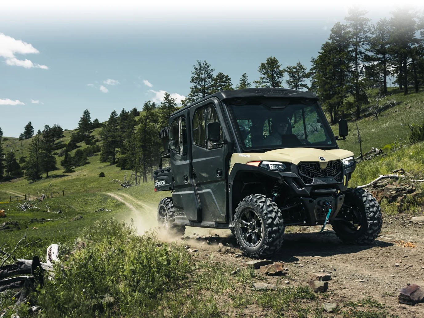 2026 CFMOTO UForce 800 XL in Topsham, Maine - Photo 5