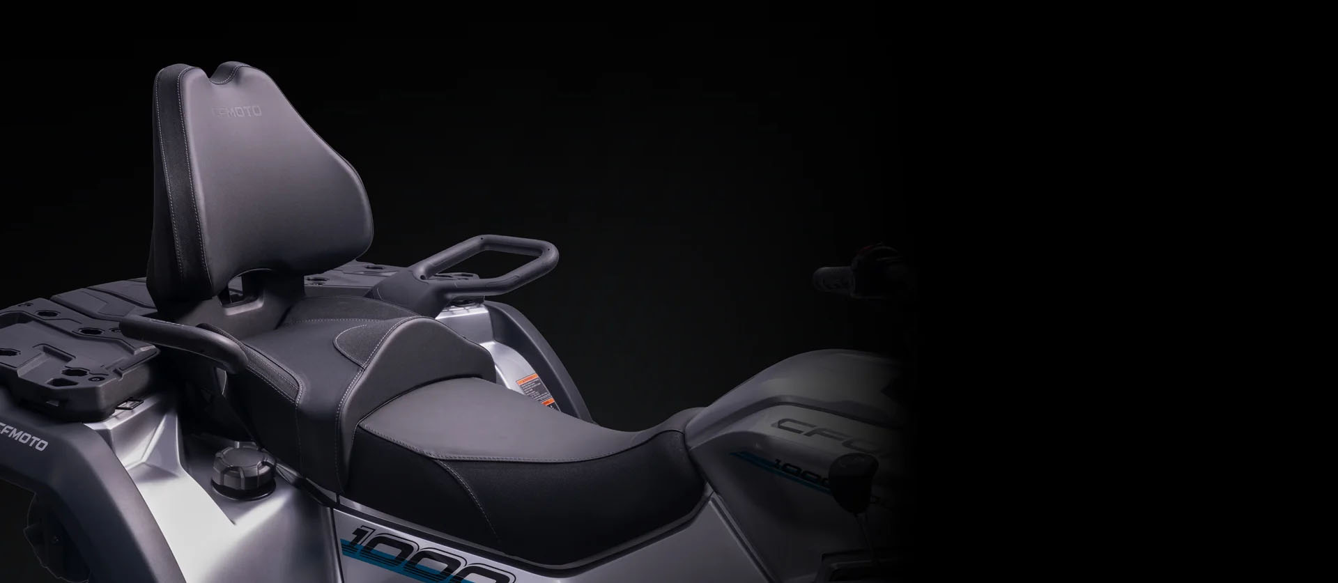 2027  CFORCE 1000 Touring 6
