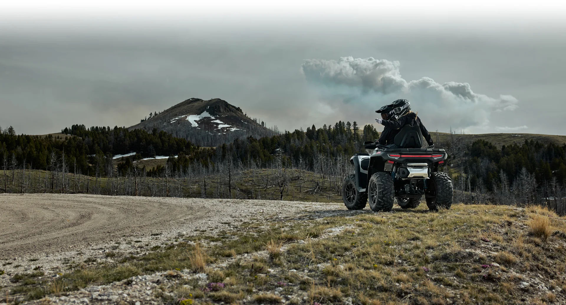 2027  CFORCE 1000 Touring 9