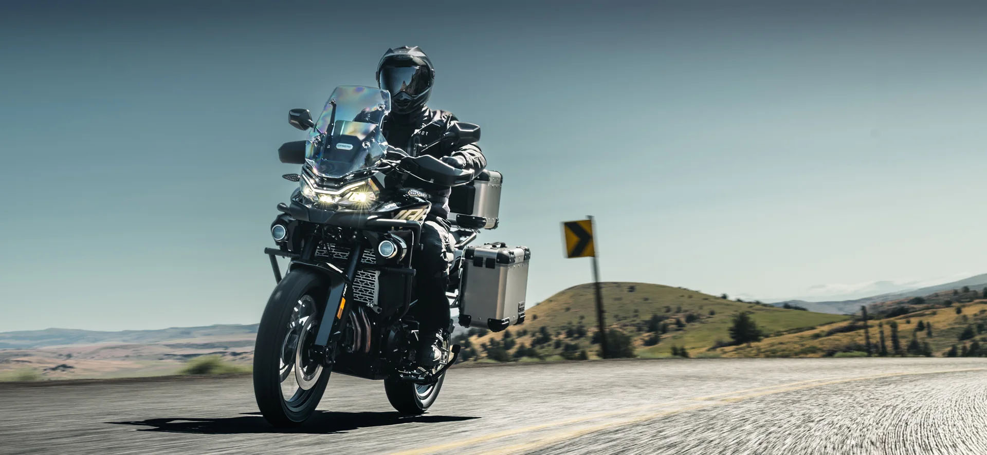 New 2027 CFMOTO Ibex 800 E Starry White Motorcycles For Sale in