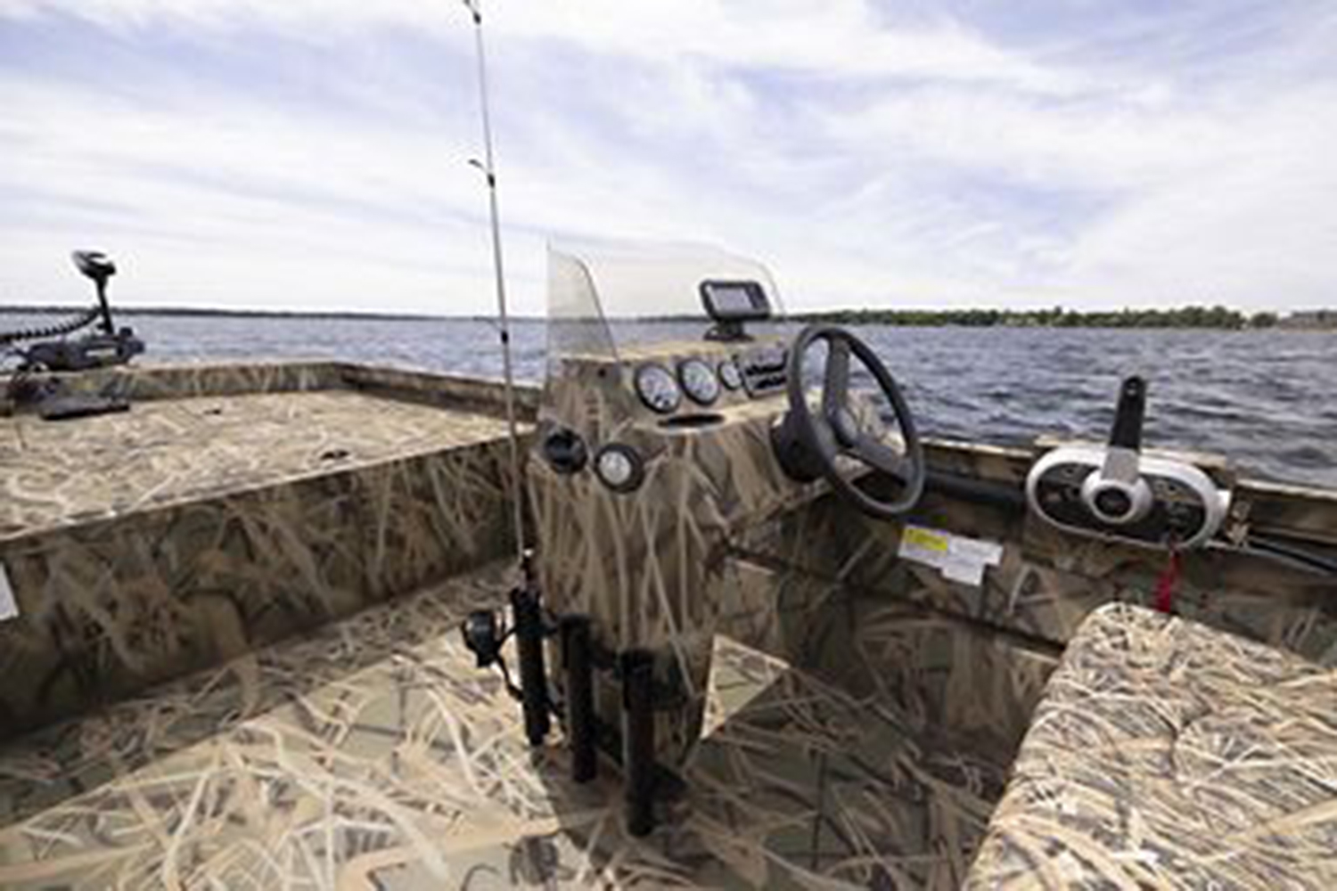 New 2025 Crestliner 2070 Retriever SCHD, Knoxville TN | Specs