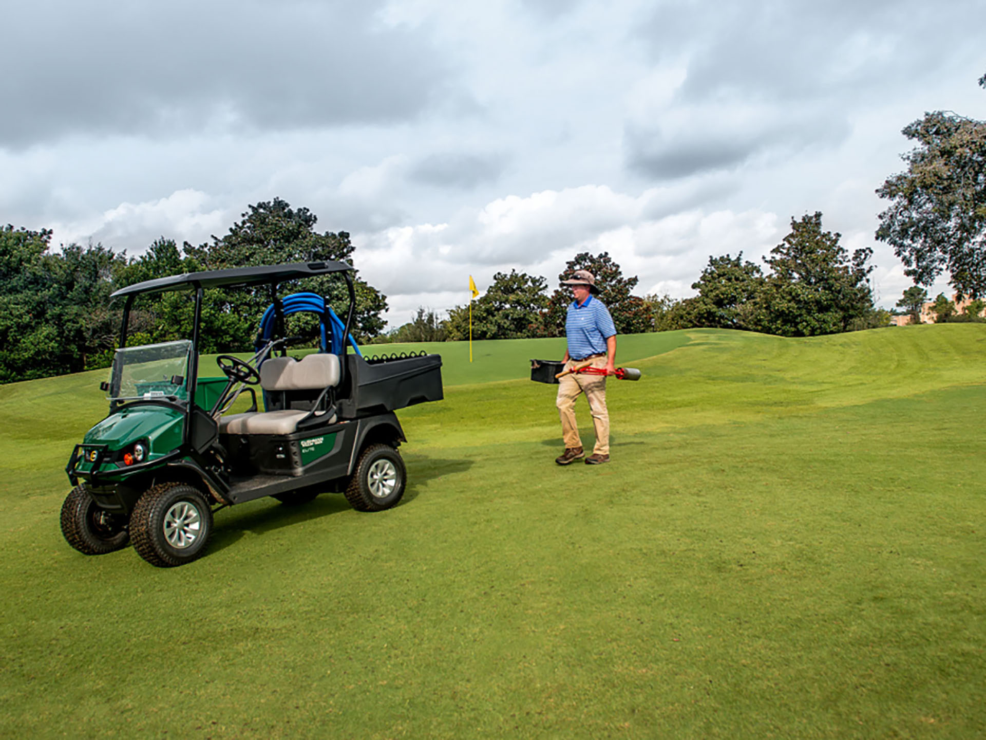 2024 Cushman Hauler 800X ELiTE Lithium in Laconia, New Hampshire - Photo 6