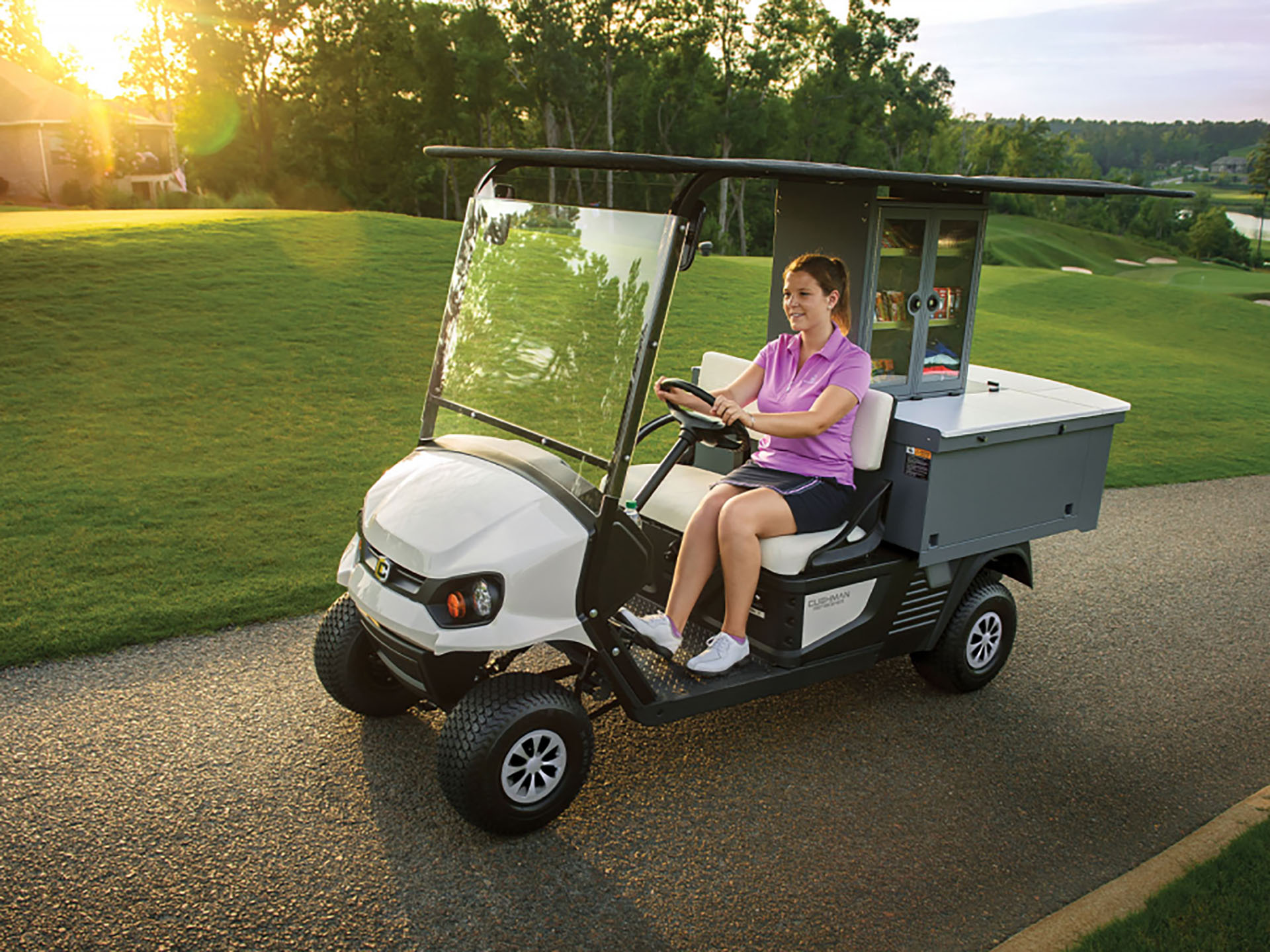 2024 Cushman Refresher Oasis EFI Gas in Laconia, New Hampshire - Photo 2