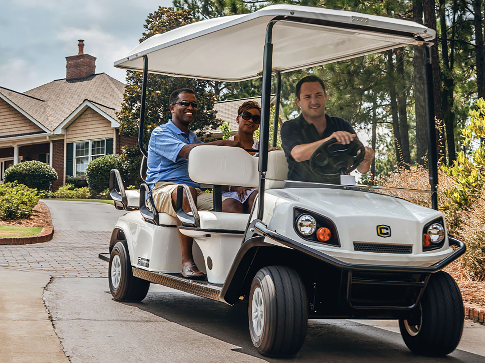 2024 Cushman Shuttle 6 ELiTE Lithium Electric in Laconia, New Hampshire - Photo 5