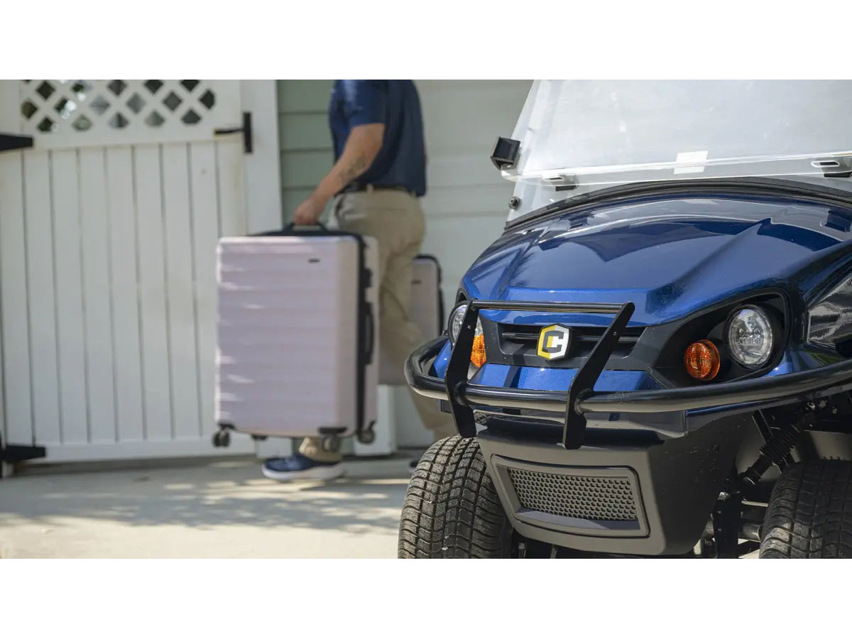 2025 Cushman Shuttle 2+2 ELiTE Lithium in Laconia, New Hampshire - Photo 4