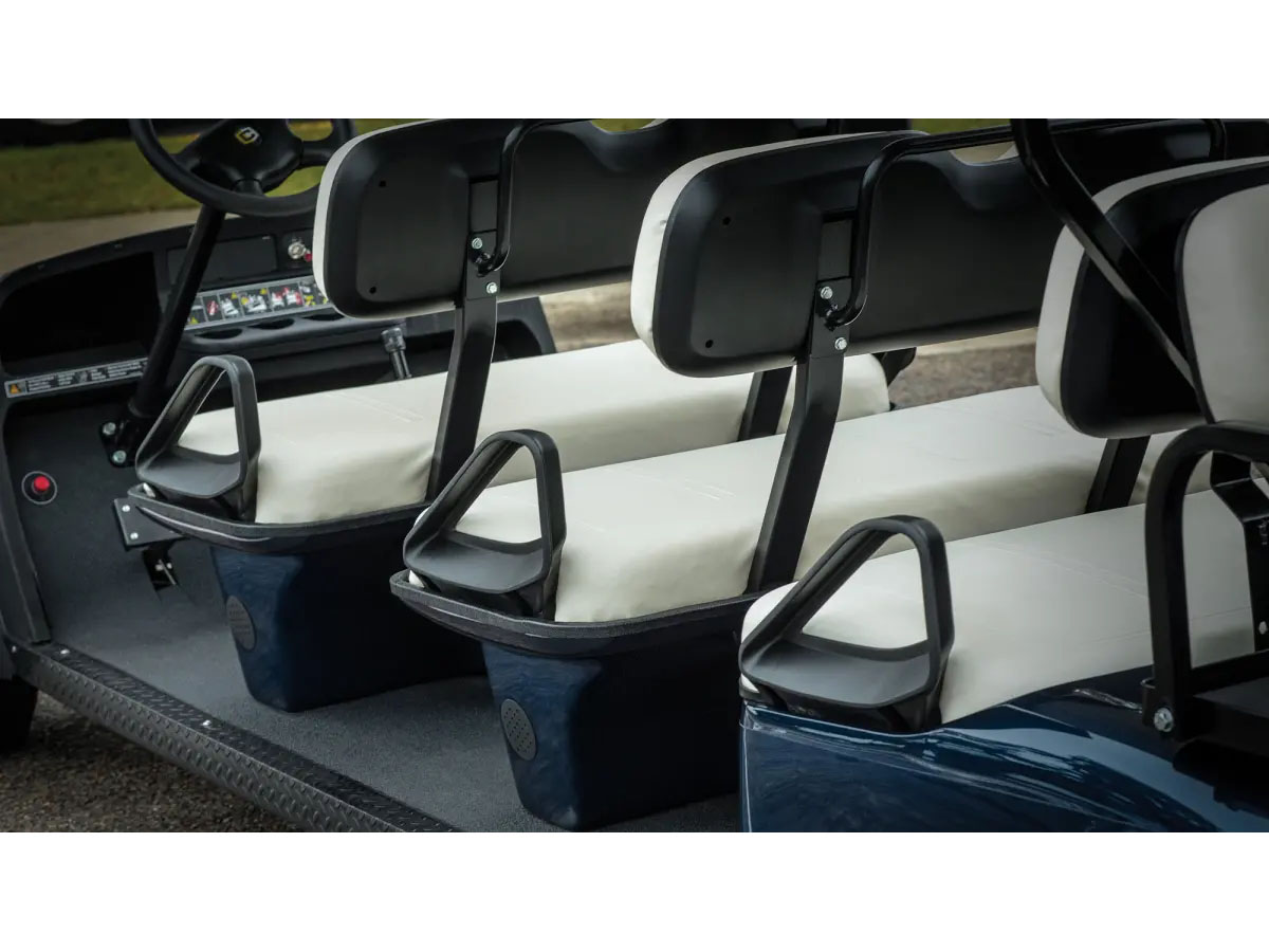 2025 Cushman Shuttle 8 EFI Gas in Laconia, New Hampshire - Photo 3