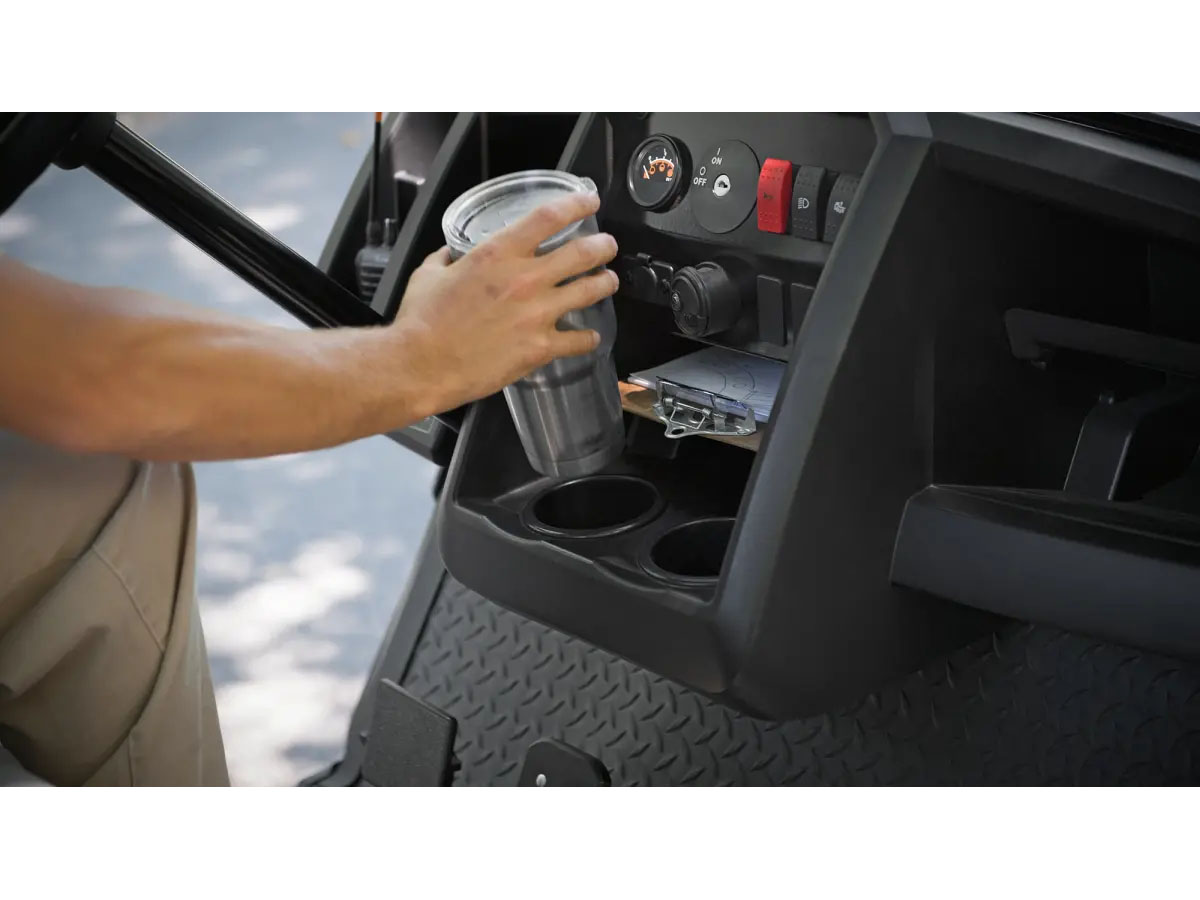 2025 Cushman Hauler Pro-X ELiTE Lithium in Laconia, New Hampshire - Photo 2