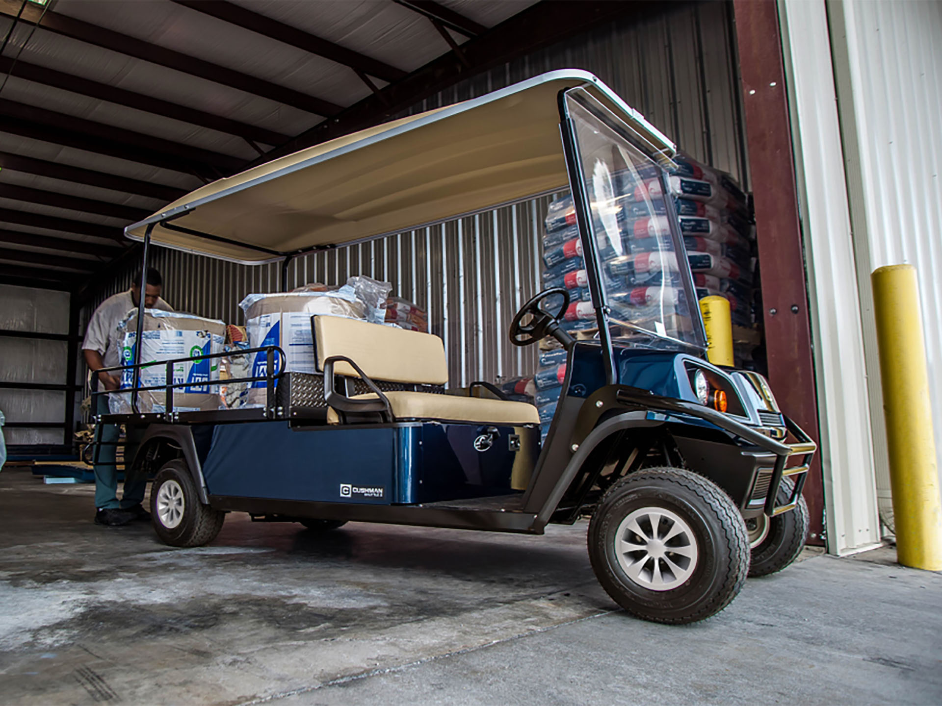 2025 Cushman Shuttle 2 ELiTE Lithium in Laconia, New Hampshire - Photo 7