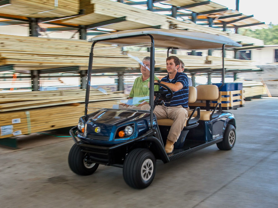 2025 Cushman Shuttle 4 ELiTE Lithium Electric in Laconia, New Hampshire - Photo 9