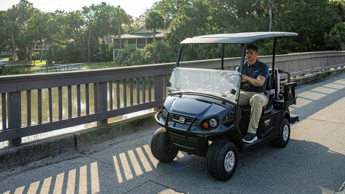 2026 Cushman Shuttle 2+2 ELiTE Lithium in Bakersfield, California - Photo 8