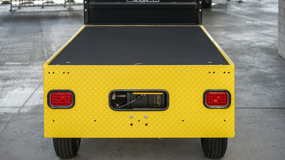 2026 Cushman Titan XD 48V 2-Passenger Electric in Bakersfield, California - Photo 3