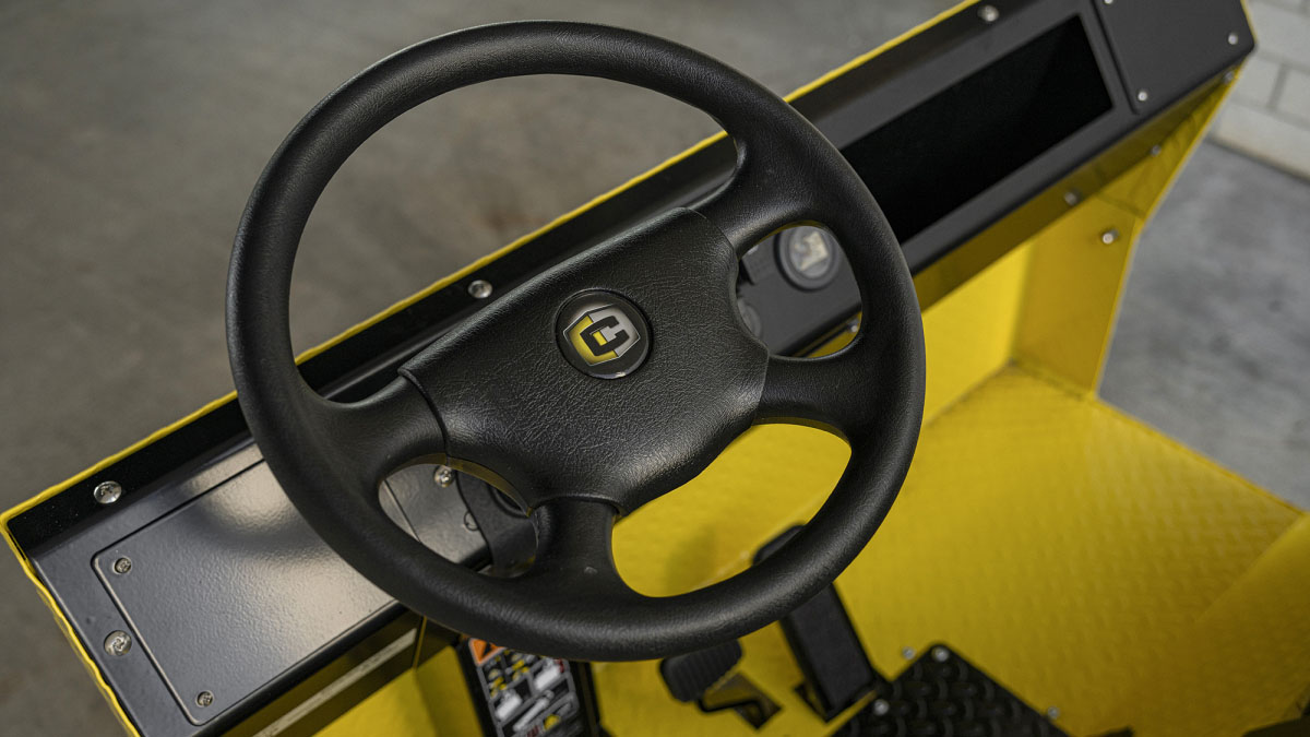 2026 Cushman Titan XD 48V 2-Passenger Electric in Bakersfield, California - Photo 4