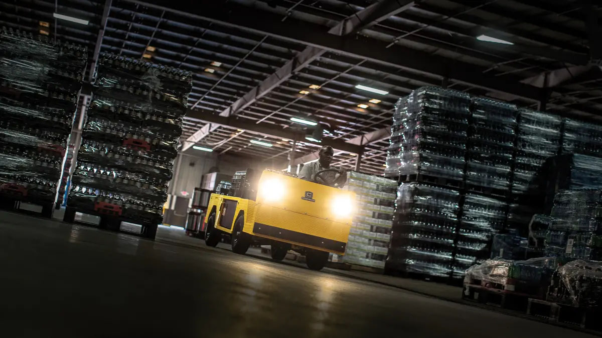 2026 Cushman Titan XD 48V 2-Passenger Electric in Bakersfield, California - Photo 6