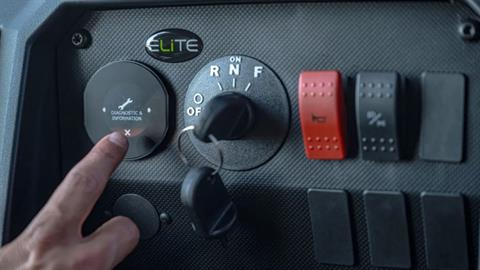 2026 Cushman Hauler 800X ELiTE Lithium in Bakersfield, California - Photo 3