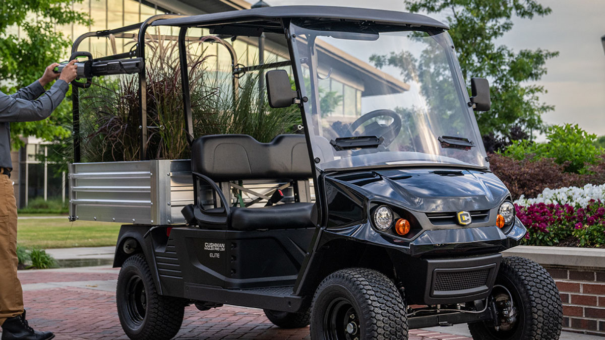 2026 Cushman Street-Legal Hauler PRO LSV in Bakersfield, California - Photo 9