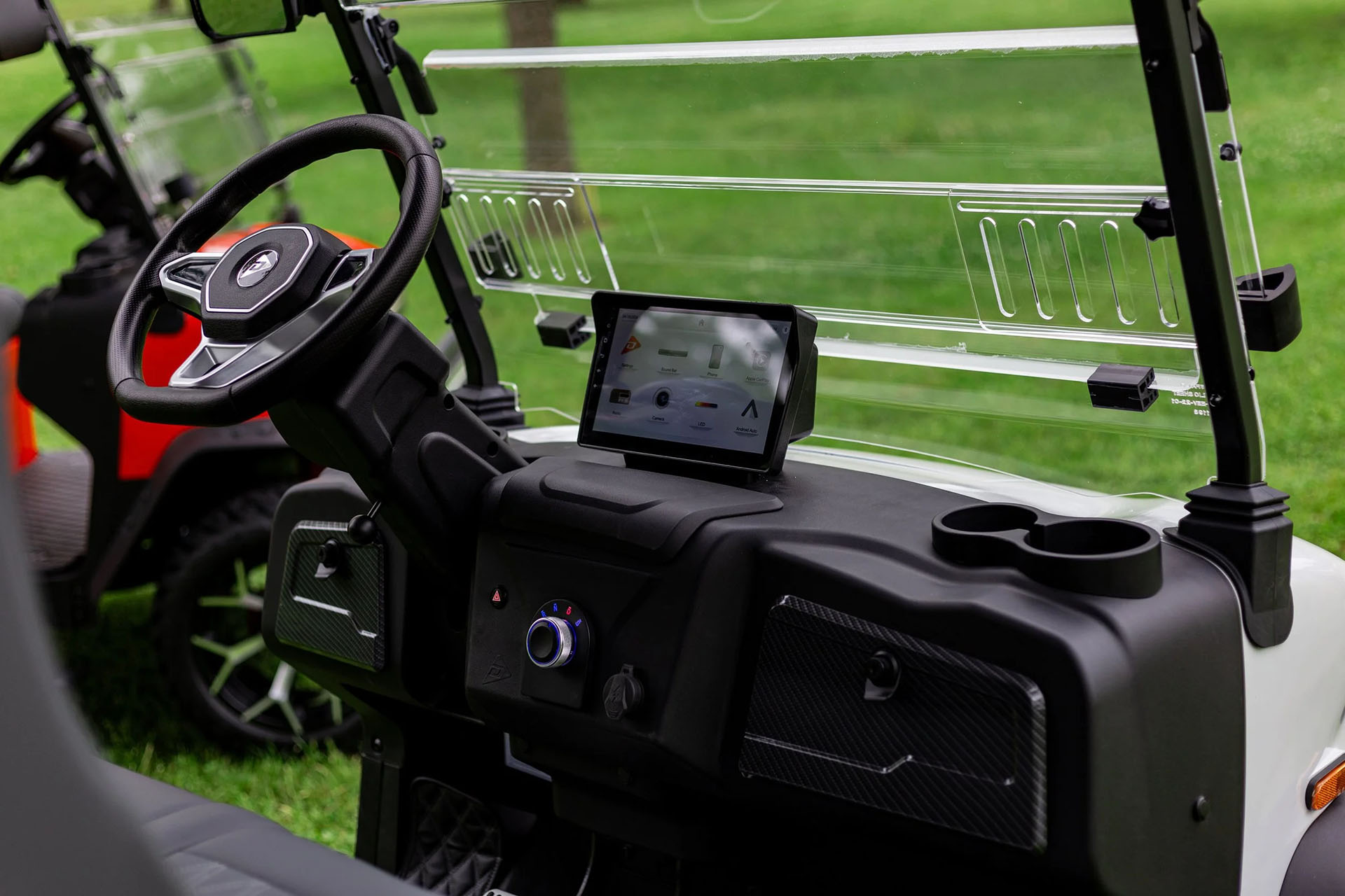 2026 Denago EV Rover photo 2