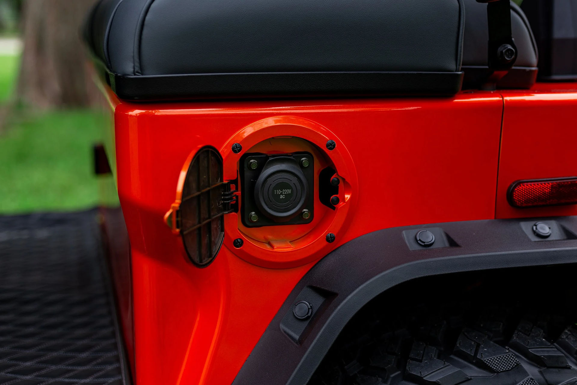 2026 Denago EV Rover photo 8