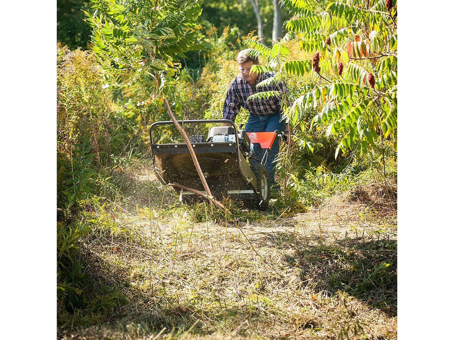 DR Power Equipment PREMIER 26 in. Briggs & Stratton 10.5 hp in Gaylord, Michigan - Photo 5