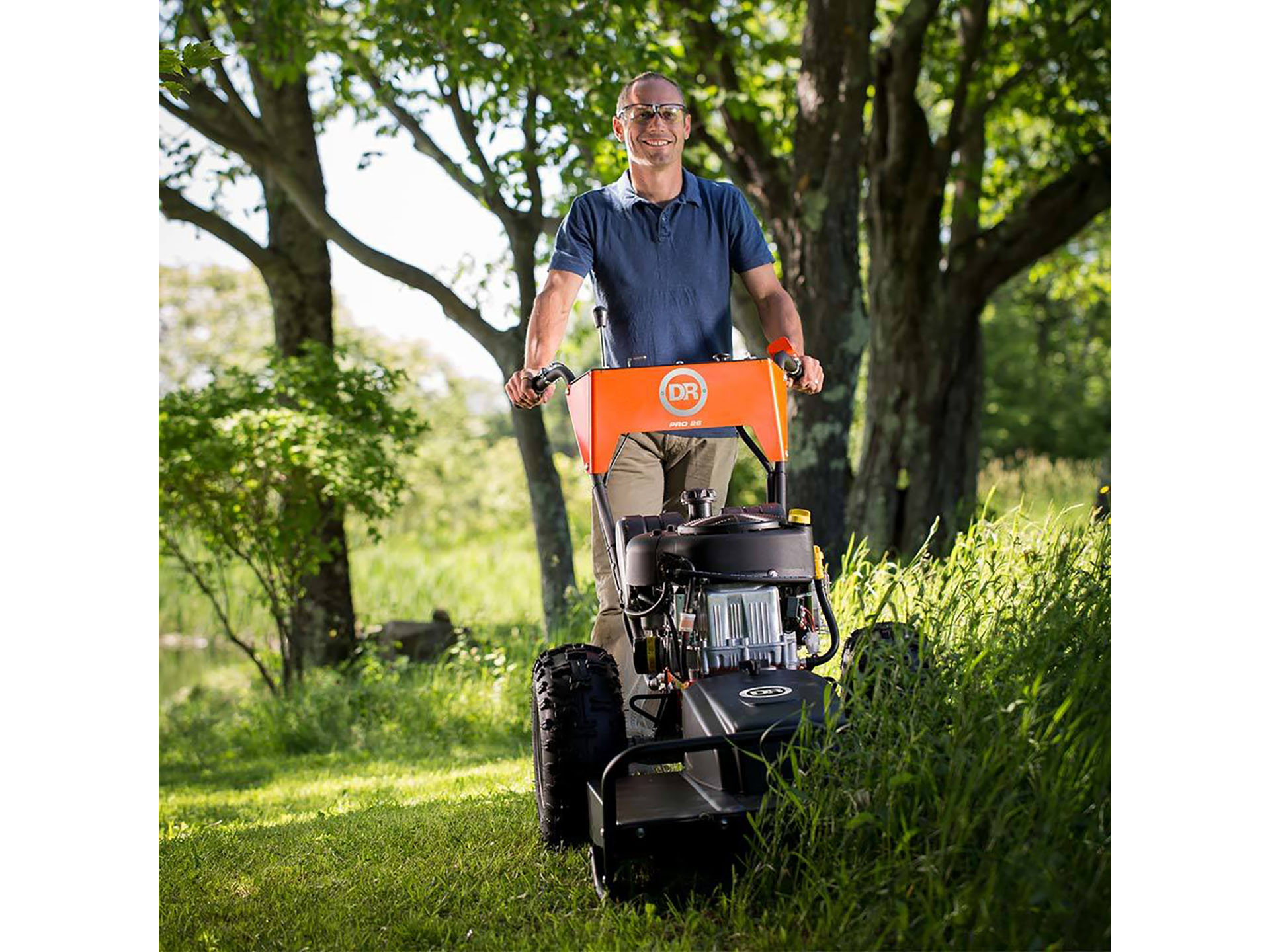 DR Power Equipment PRO 26 in. Briggs & Stratton 15.5 hp in Gaylord, Michigan - Photo 3