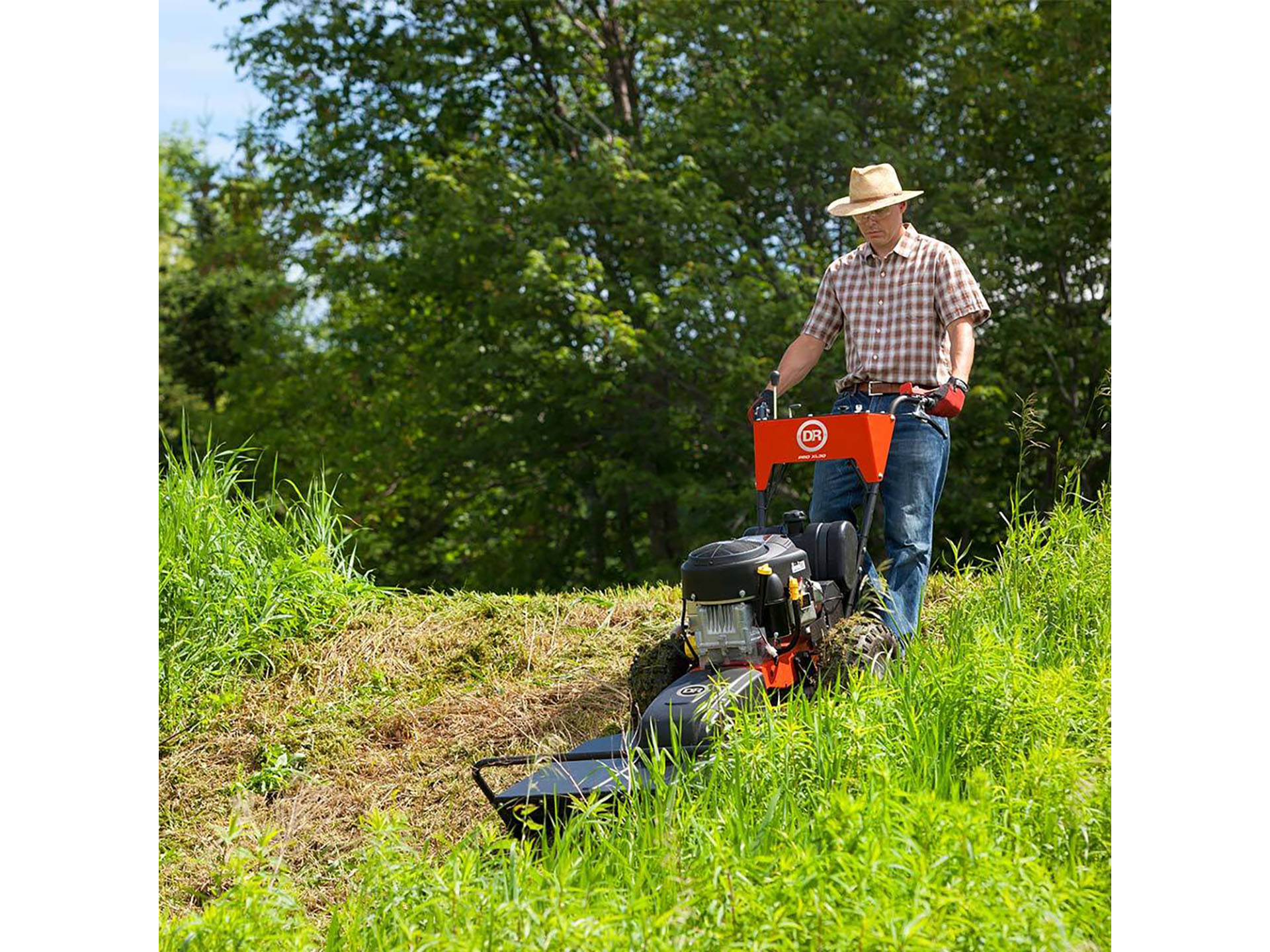 DR Power Equipment PRO XL30 30 in. Briggs & Stratton 20 hp in Gaylord, Michigan - Photo 6