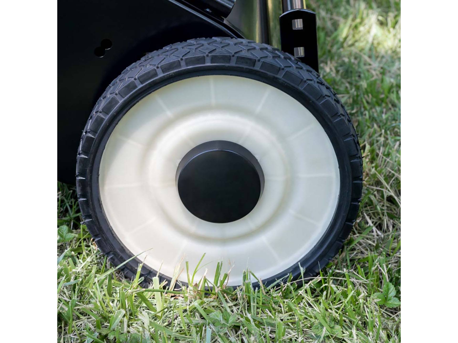 2023 DR Power Equipment Agri-Fab 30 in. Push Lawn Sweeper in Gaylord, Michigan - Photo 6