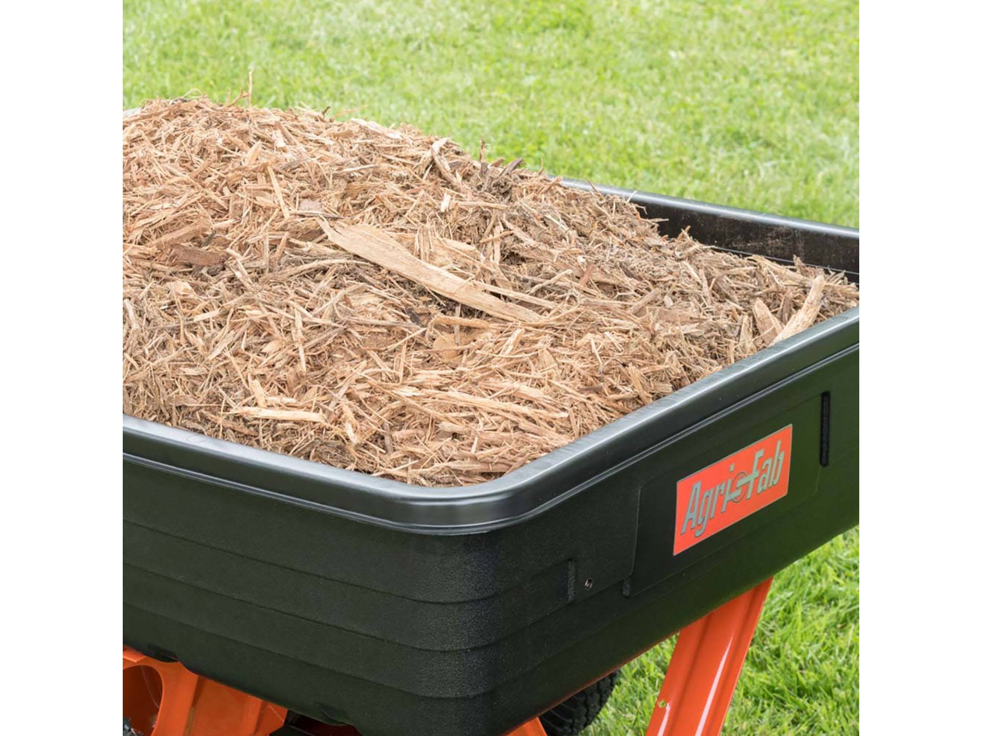 2024 DR Power Equipment Agri-Fab 10 cu. ft. Poly Utility Cart in Gaylord, Michigan - Photo 4